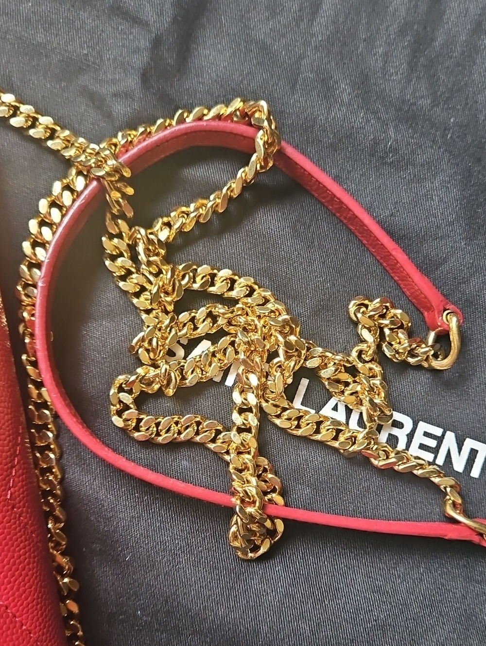 YSL Saint Laurent Cassandre Red Quilted Leather Envelope Crossbody Gold Chain - Picture 8 of 16
